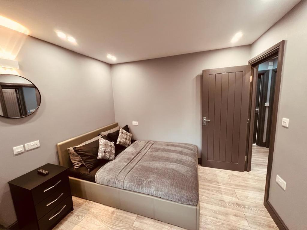 Urban Escape *4 Bedroom House* With Free Parking Birmingham Luaran gambar